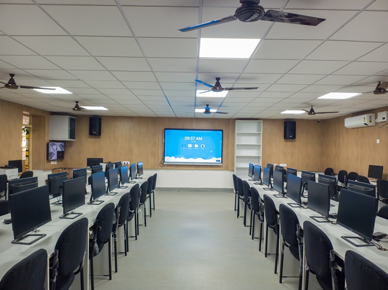 Foreign Language Lab